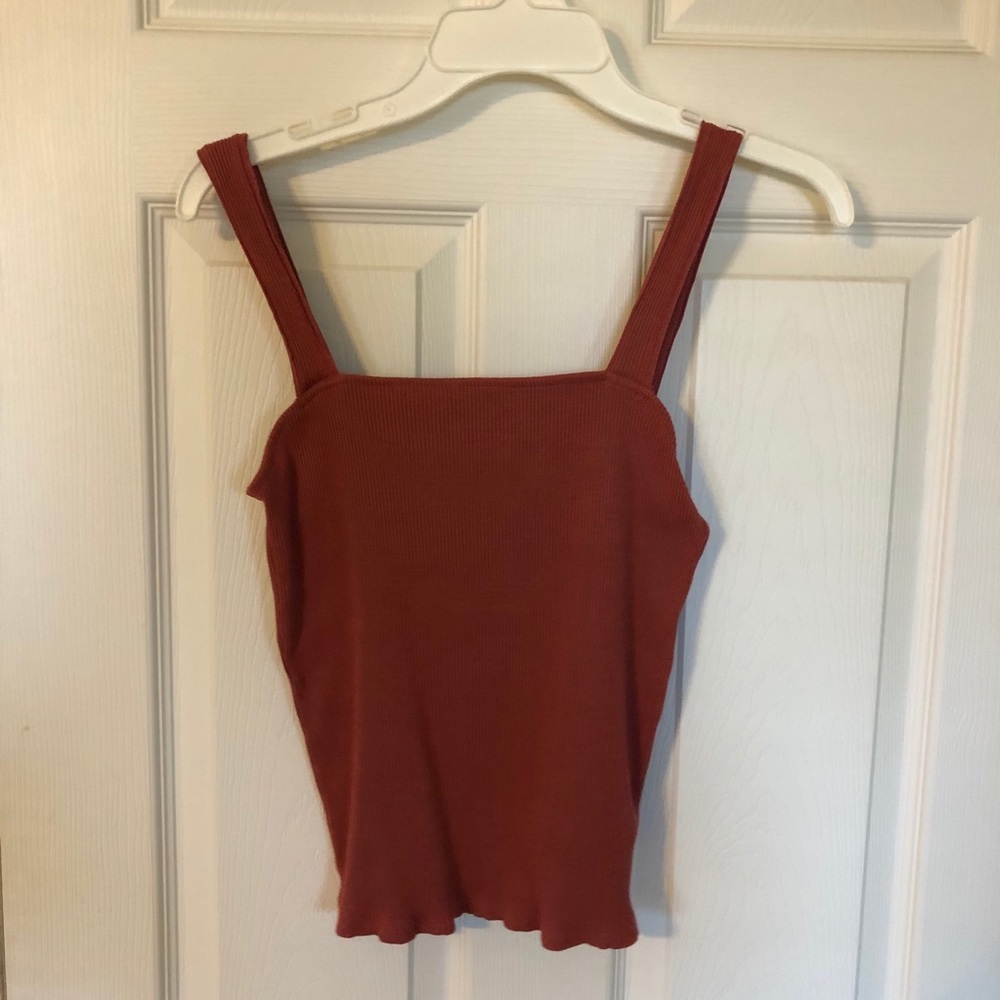 Express tank top